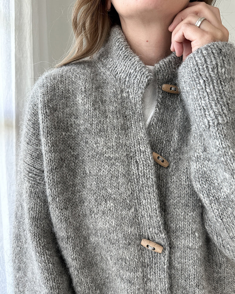VALEN PARIS™| Cardigan uni à col montant et boutons en corne