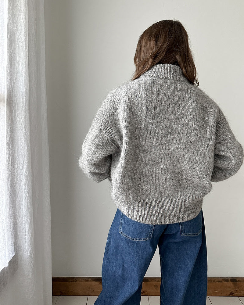 VALEN PARIS™| Cardigan uni à col montant et boutons en corne