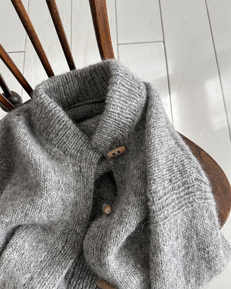 VALEN PARIS™| Cardigan uni à col montant et boutons en corne